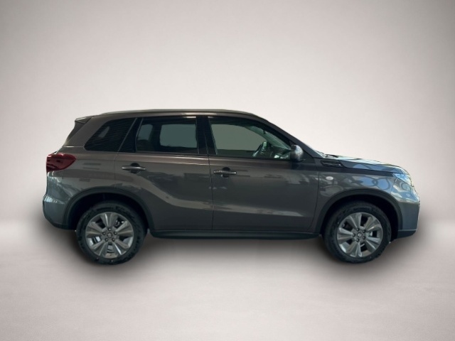Suzuki Vitara (06/2026, Benzin)