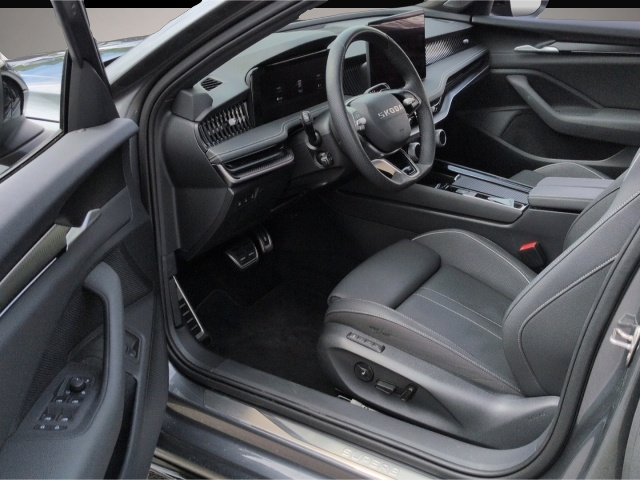 Skoda Superb (05/2025, Hybrid (Benzin/Elektro))