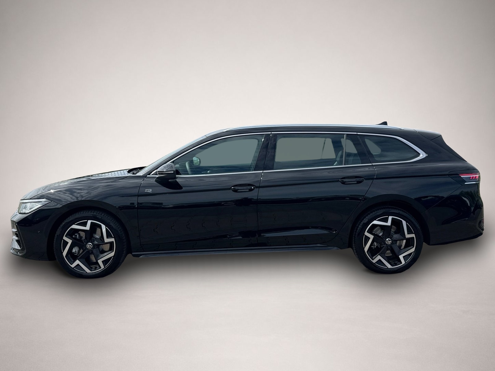 Volkswagen Passat (04/2026, Benzin)