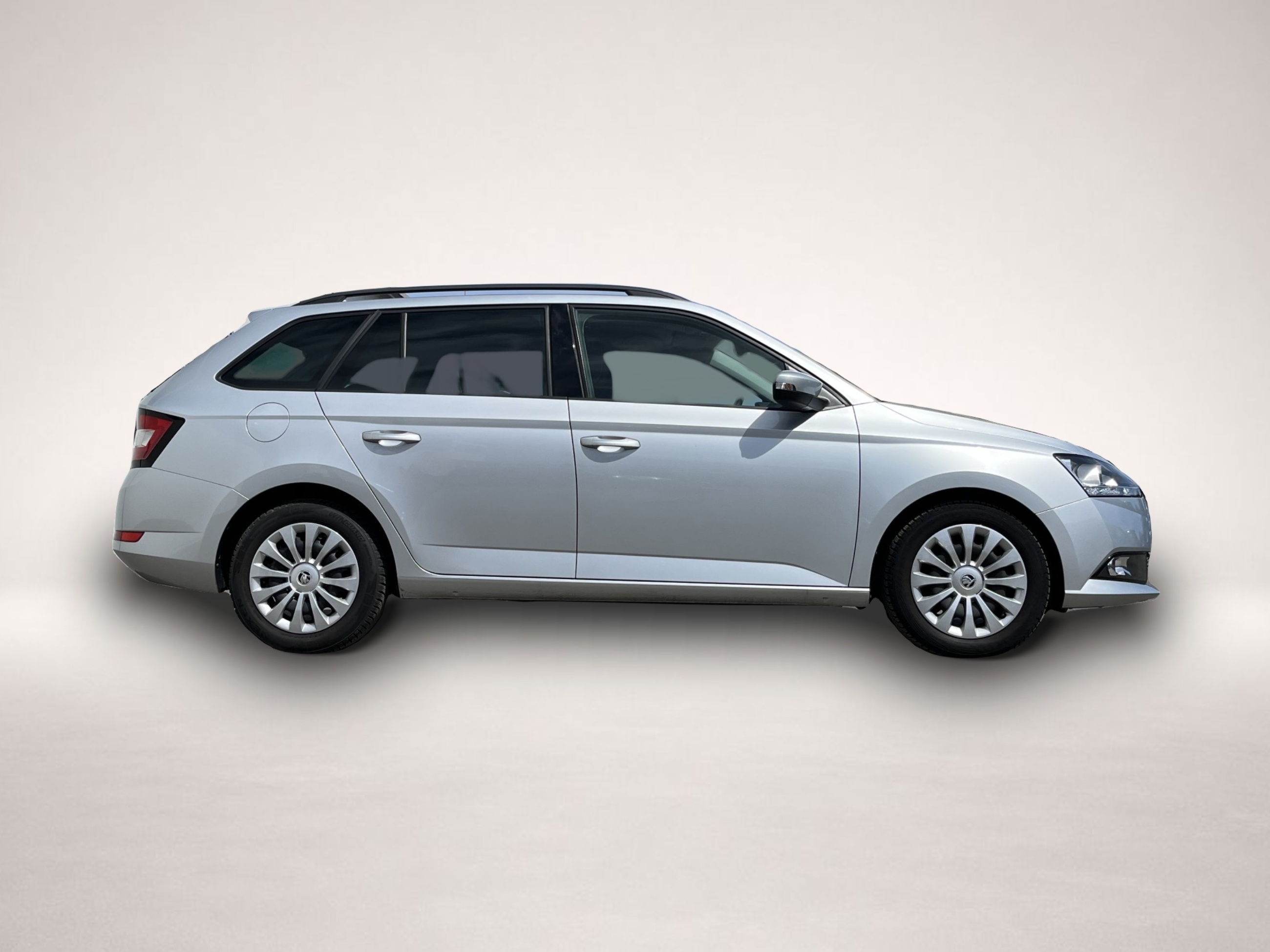 Skoda Fabia (09/2022, Benzin)