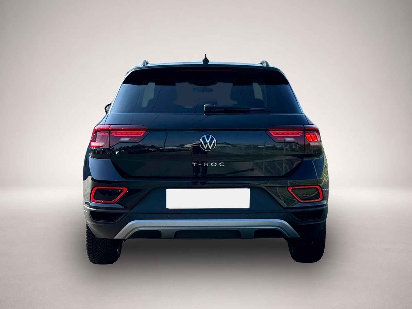 Volkswagen T-Roc (10/2025, Benzin)