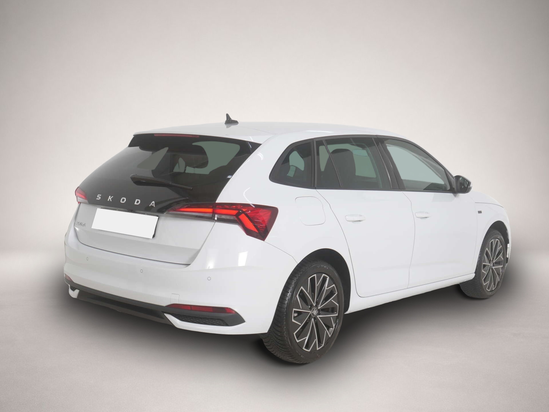 Skoda Scala (03/2025, Benzin)