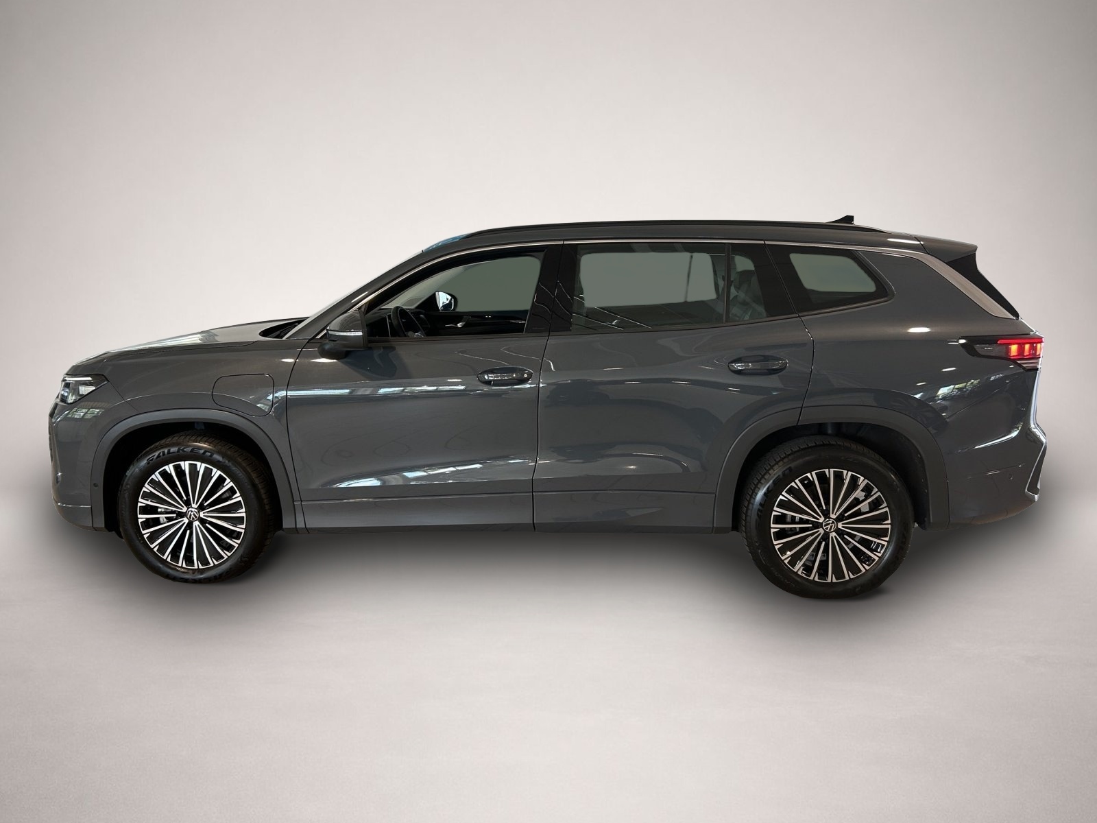 Volkswagen Tayron (09/2025, Hybrid (Benzin/Elektro))