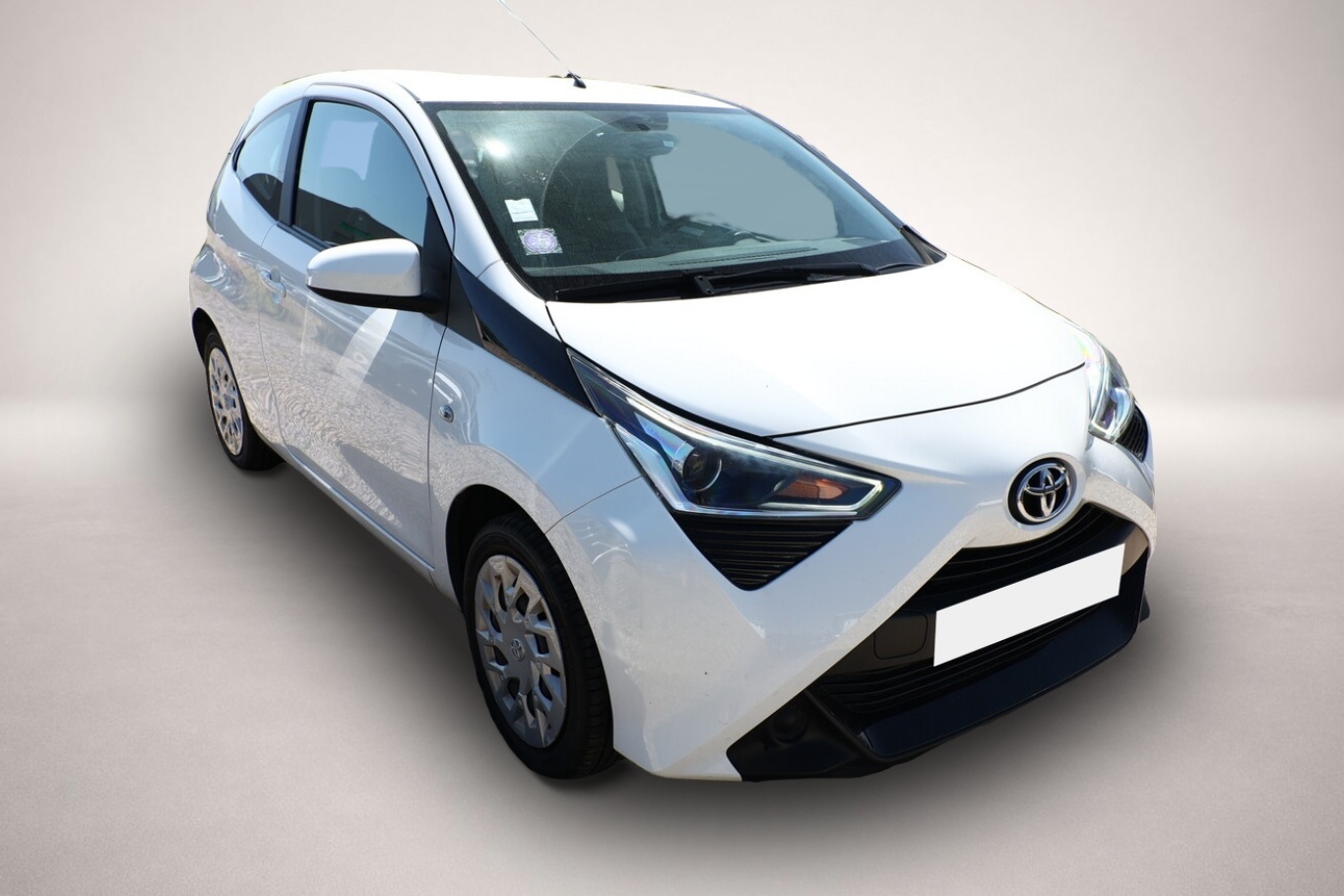 Toyota Aygo (X) (12/2019, )