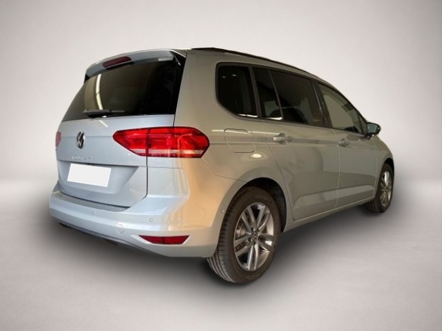 Volkswagen Touran (, Benzin)