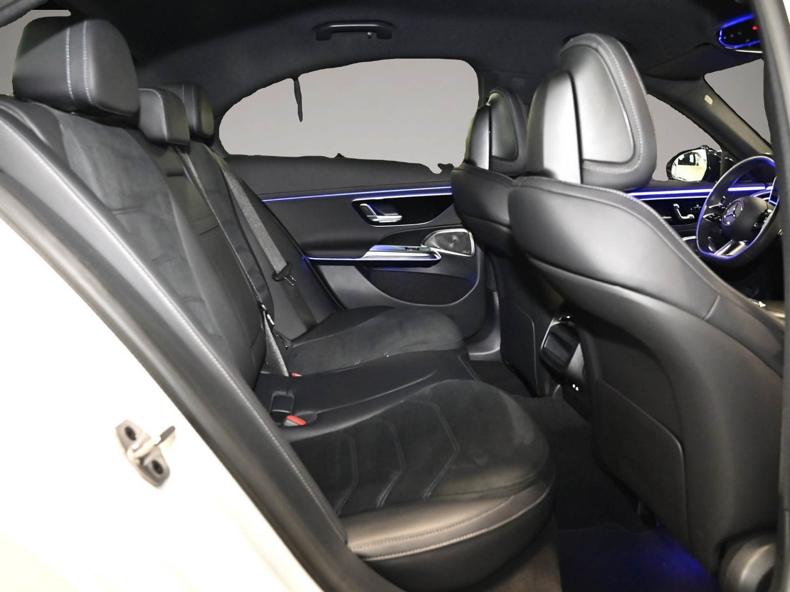 Mercedes-Benz E 220 (05/2025, Diesel)