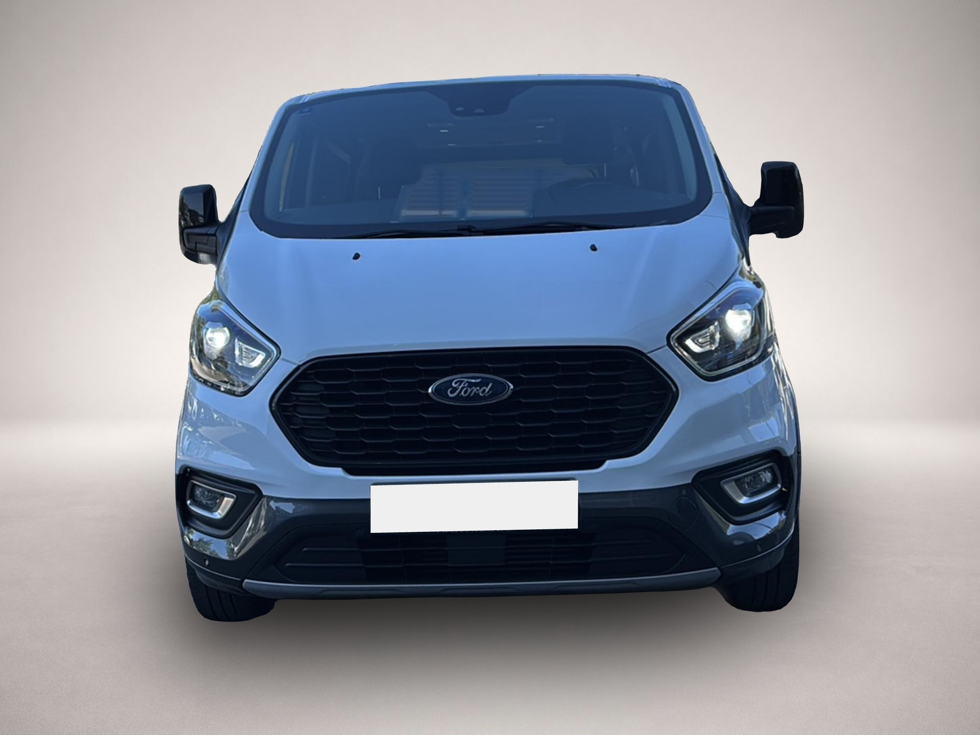 Ford Tourneo Custom (06/2022, Diesel)
