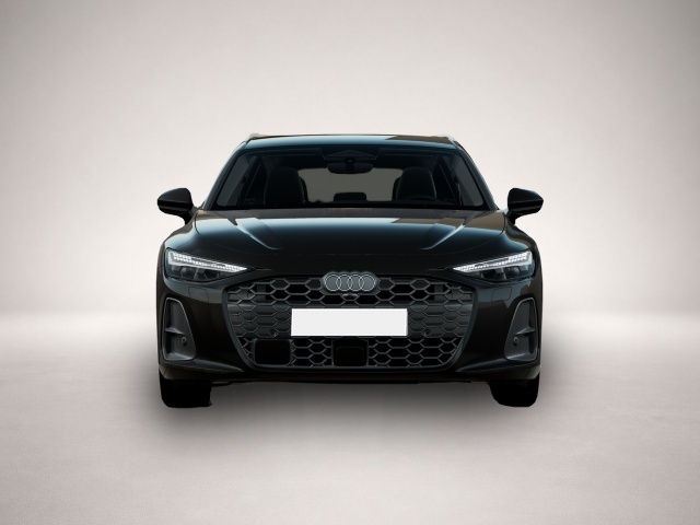 Audi quattro (11/2025, )