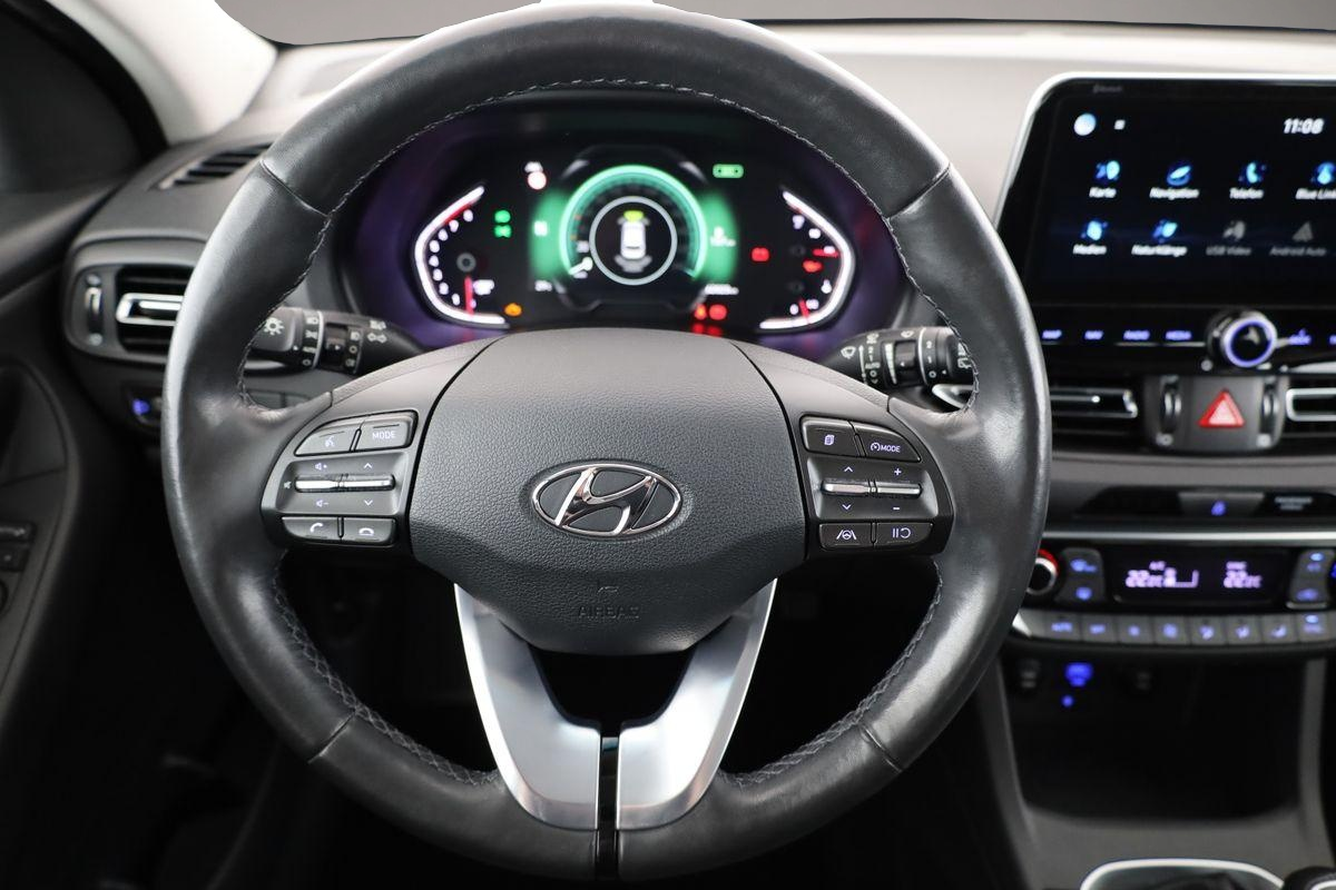 Hyundai i30 (11/2021, Benzin)
