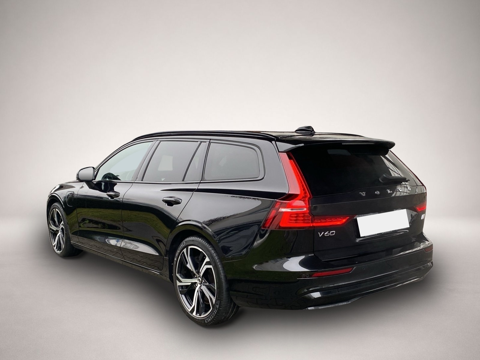Volvo V60 (11/2022, )