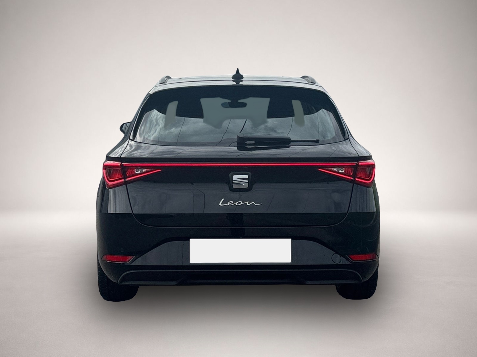 Seat Leon (04/2026, Benzin)
