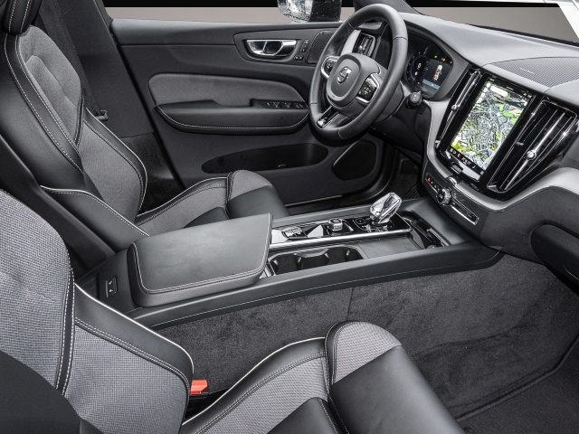 Volvo XC60 (01/2024, Benzin)