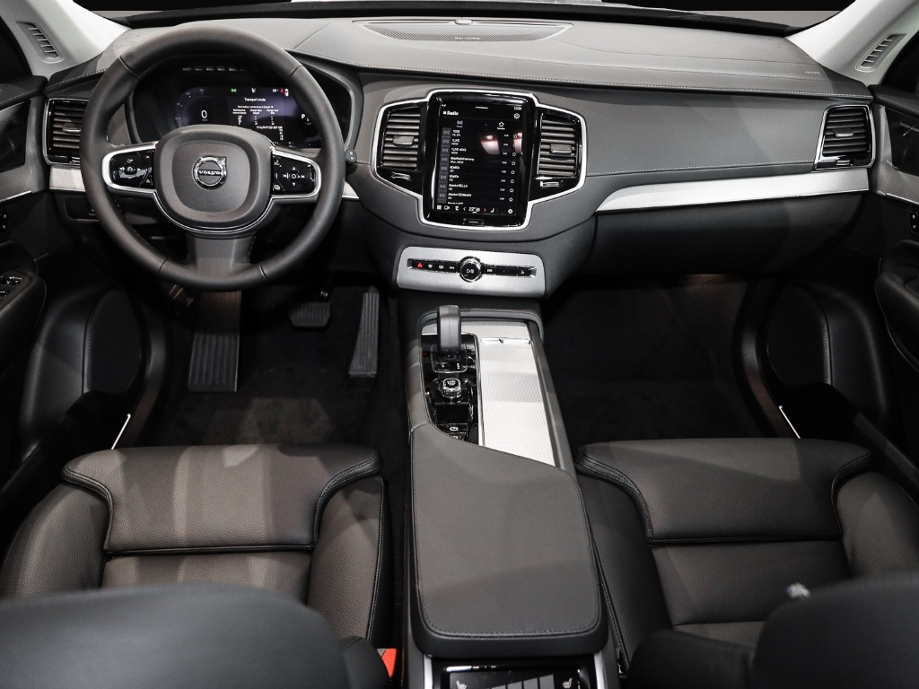 Volvo XC90 (10/2024, Hybrid (Benzin/Elektro))
