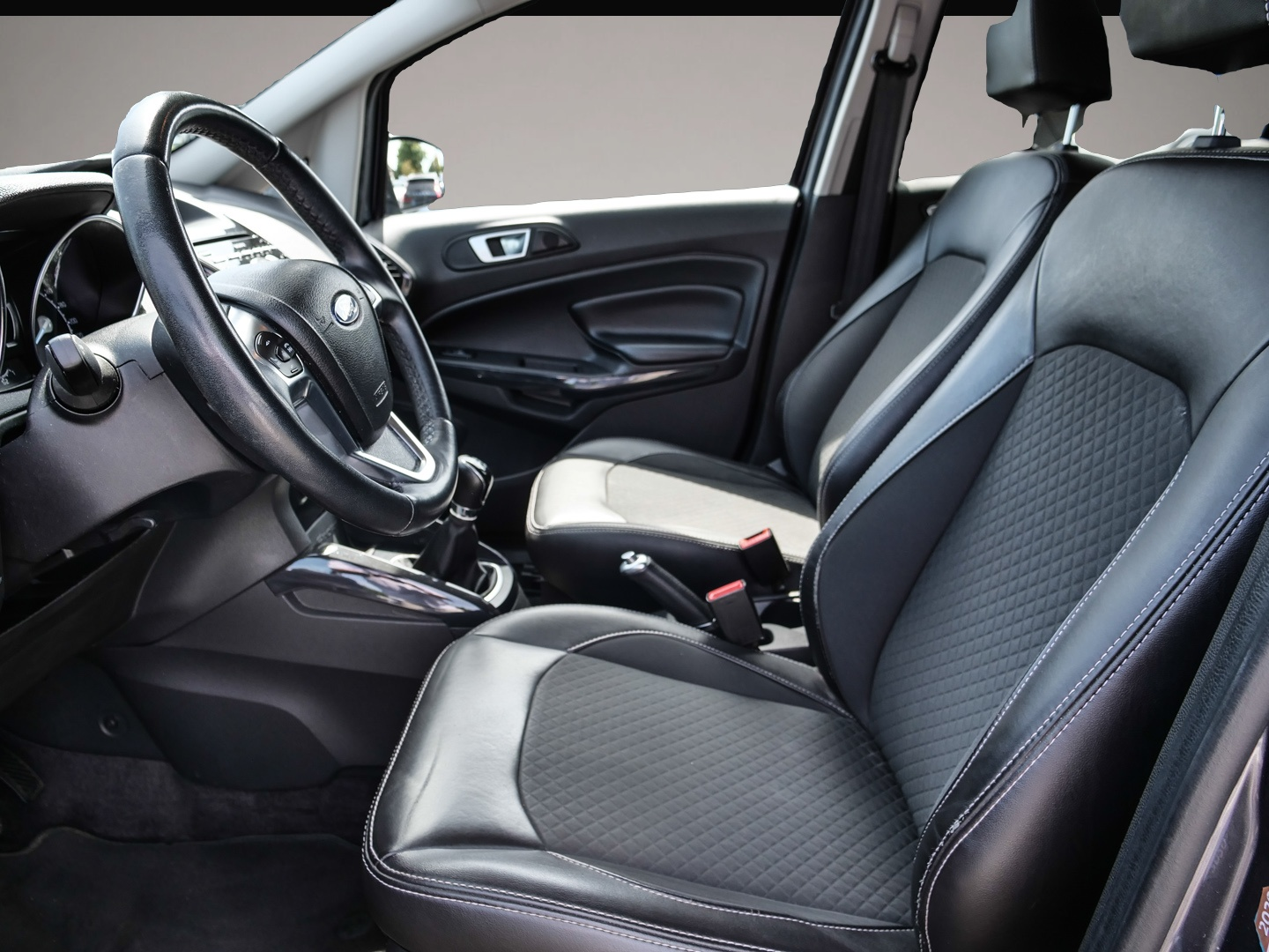 Ford EcoSport (09/2017, Benzin)