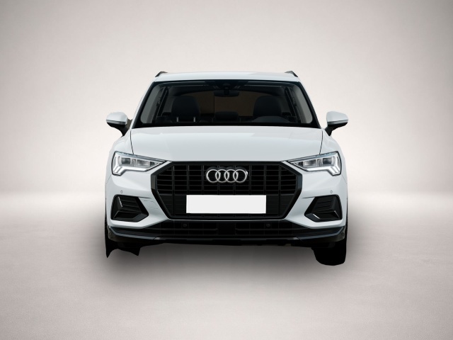 Audi Q3 (01/2026, Benzin)