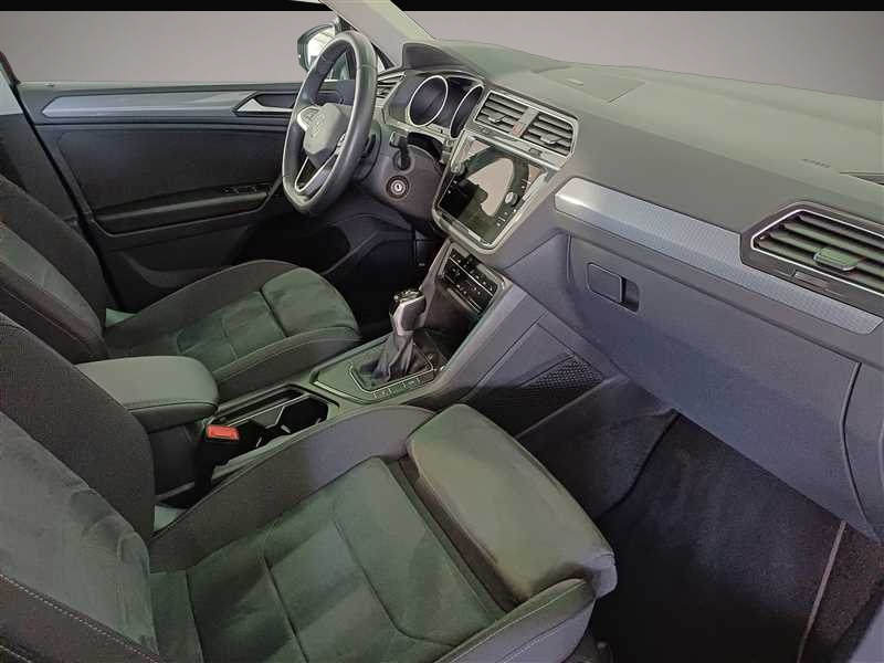 Volkswagen Tiguan (01/2023, )