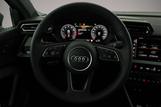 Audi A3 (05/2026, Benzin)