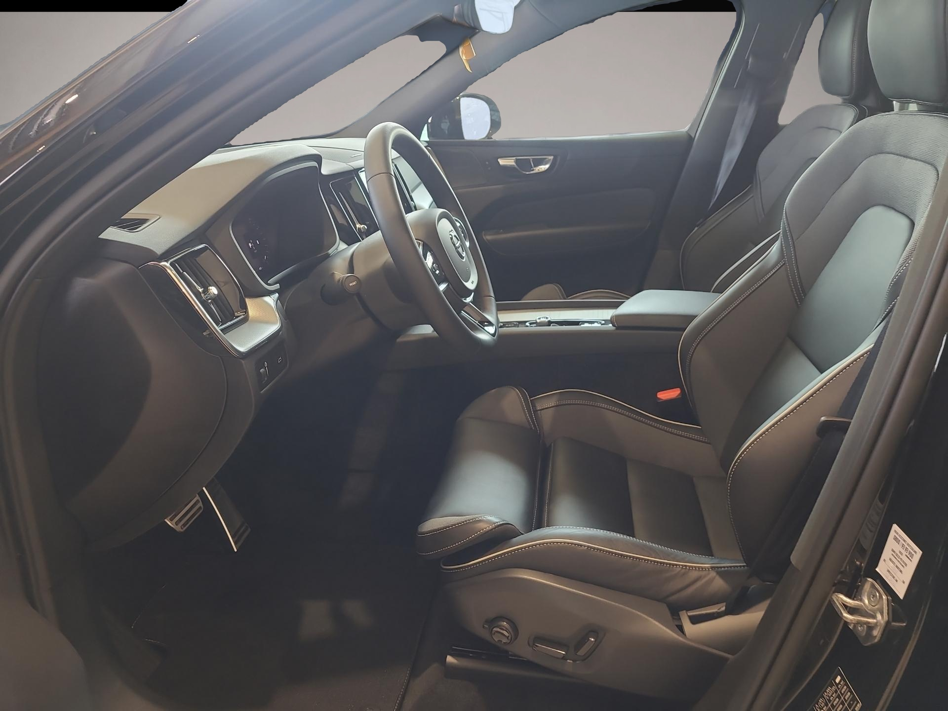 Volvo XC60 (06/2022, Benzin)