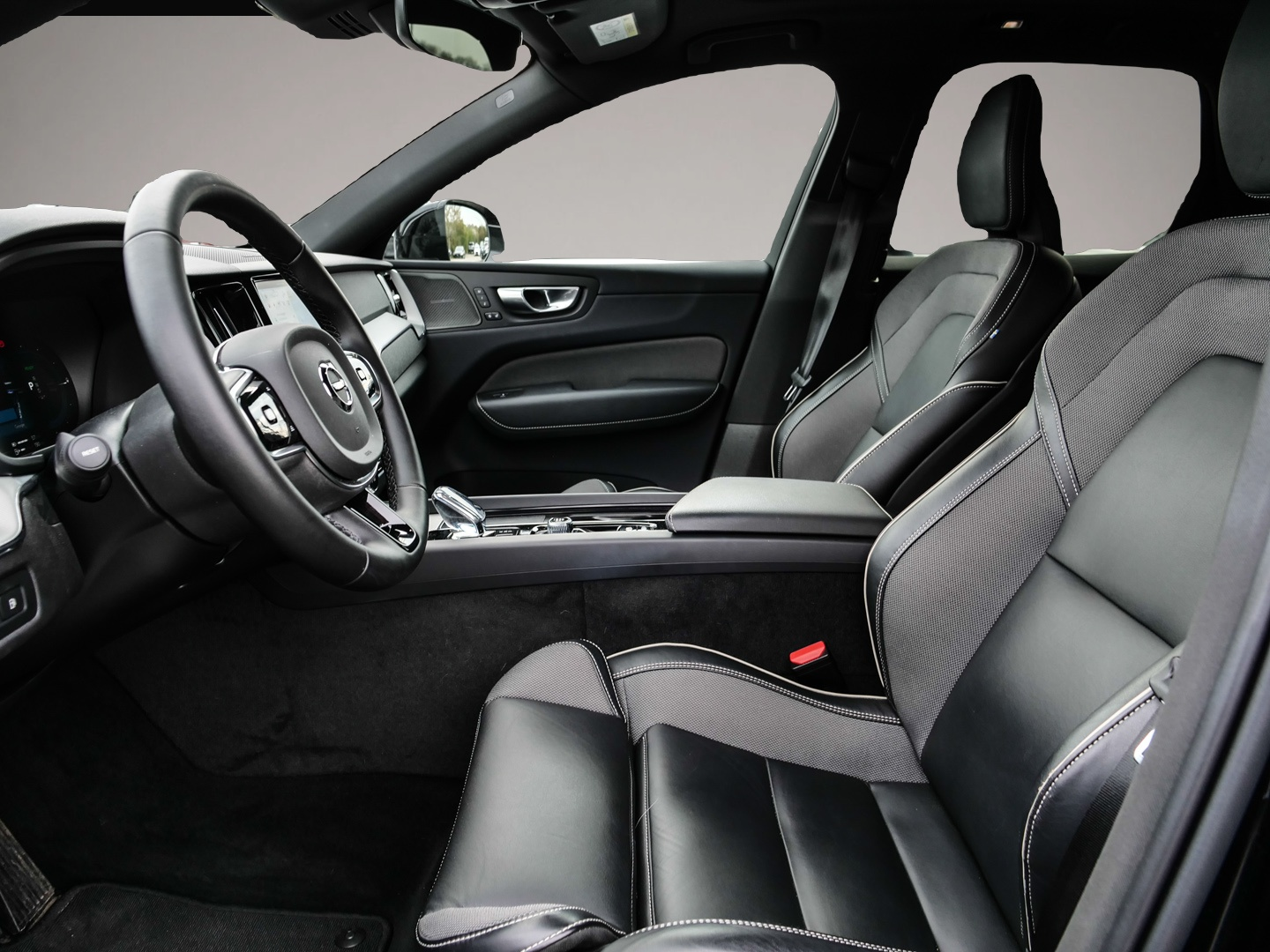 Volvo XC60 (03/2023, Hybrid (Benzin/Elektro))
