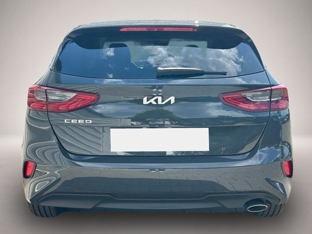 KIA cee'd / Ceed (12/2025, Benzin)
