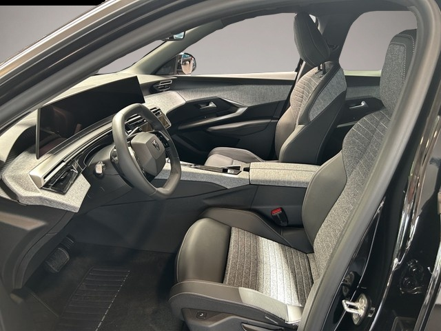 Peugeot 3008 (06/2025, Benzin)