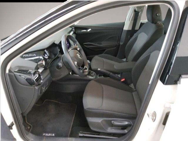 Skoda Fabia (06/2023, )