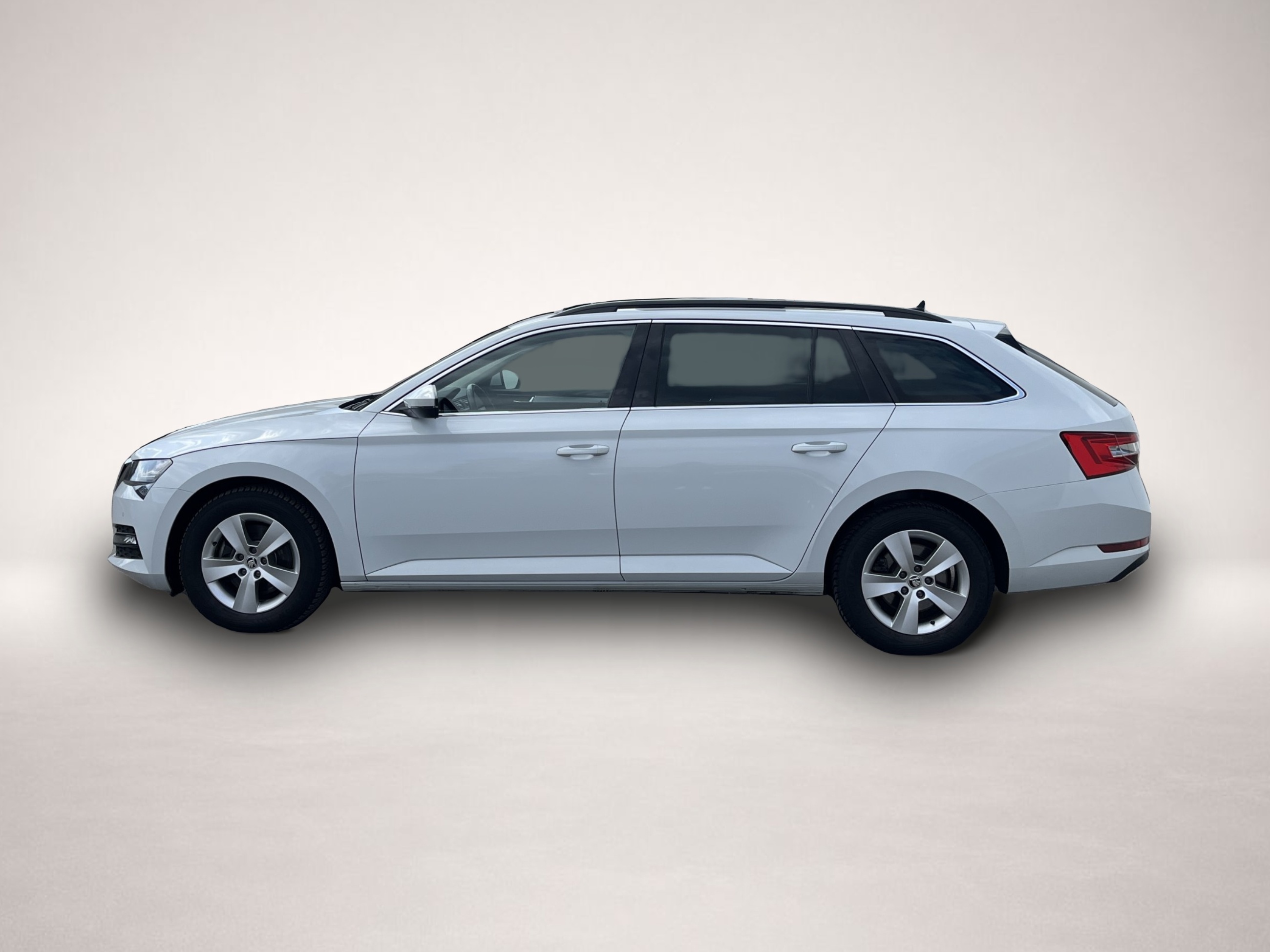 Skoda Superb (02/2022, Diesel)