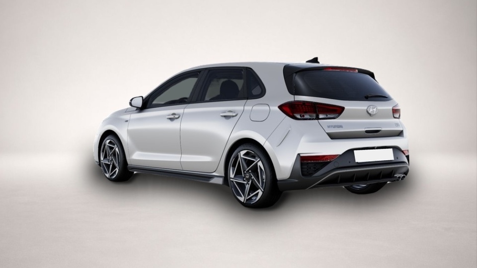 Hyundai i30 (04/2026, Benzin)