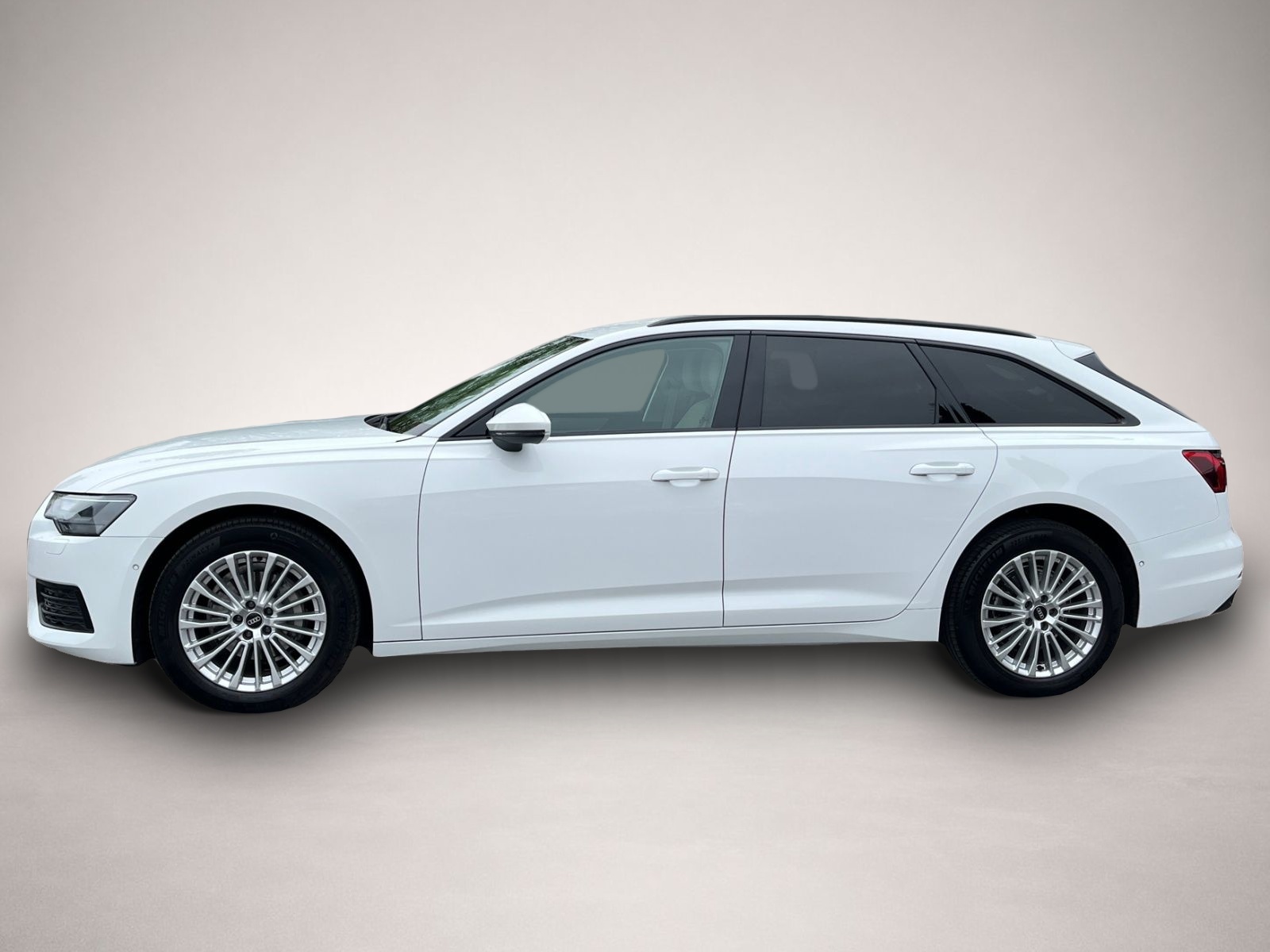 Audi A6 (02/2022, Diesel)