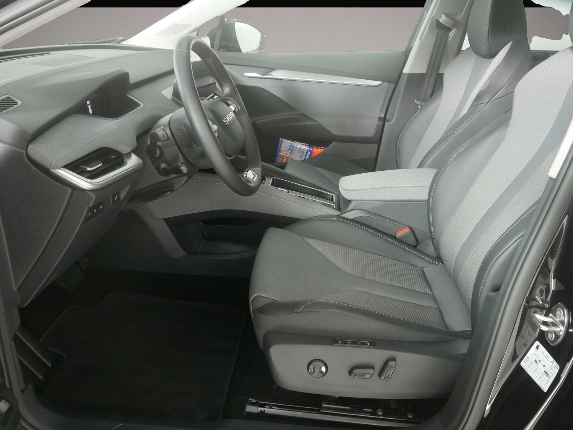 Skoda Enyaq (10/2025, ELECTRIC)