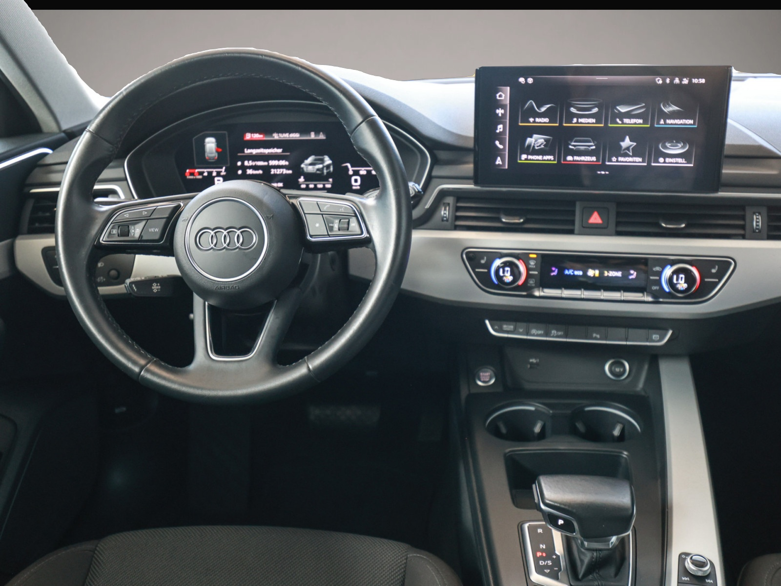 Audi A4 (11/2021, Benzin)
