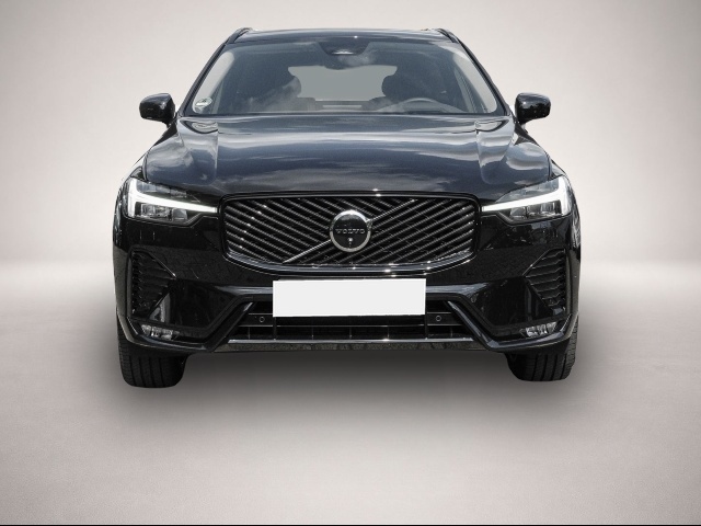 Volvo XC60 (06/2025, Benzin)