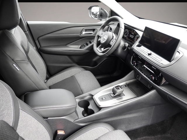 Nissan Qashqai (, Benzin)