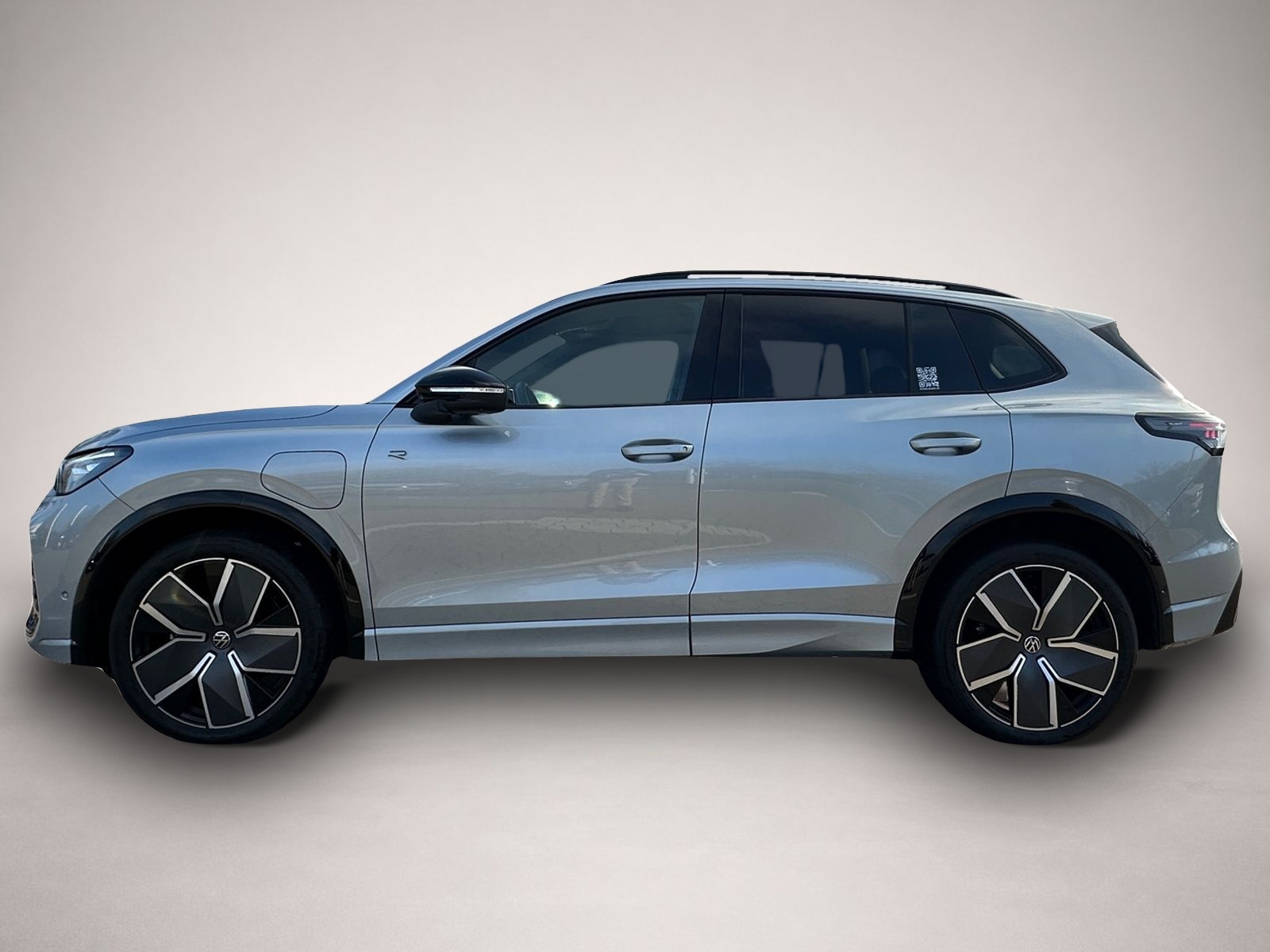Volkswagen Tiguan (10/2025, Hybrid (Benzin/Elektro))