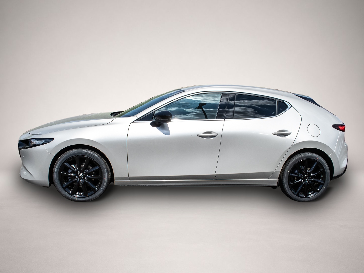 Mazda 3, image 4 of 7