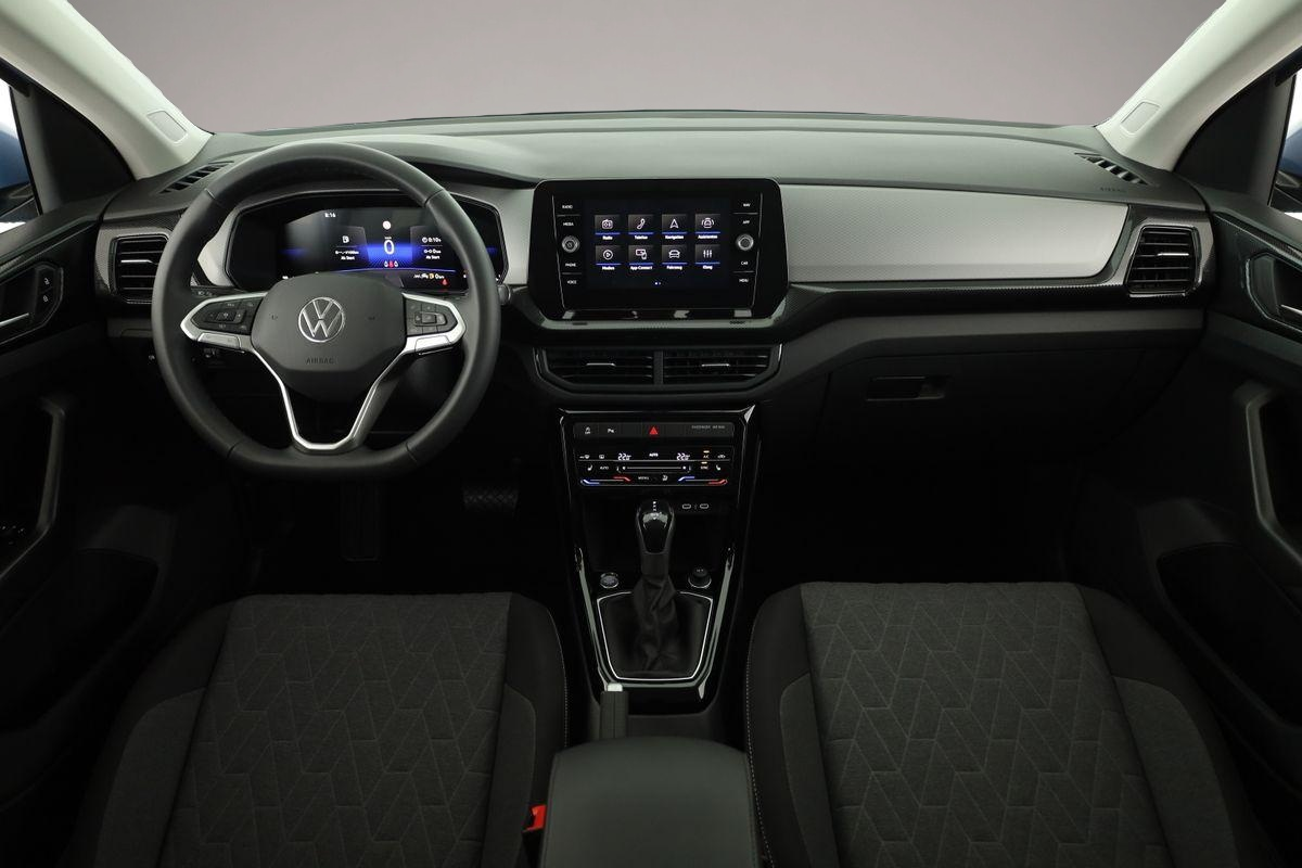 Volkswagen T-Cross (03/2026, Benzin)