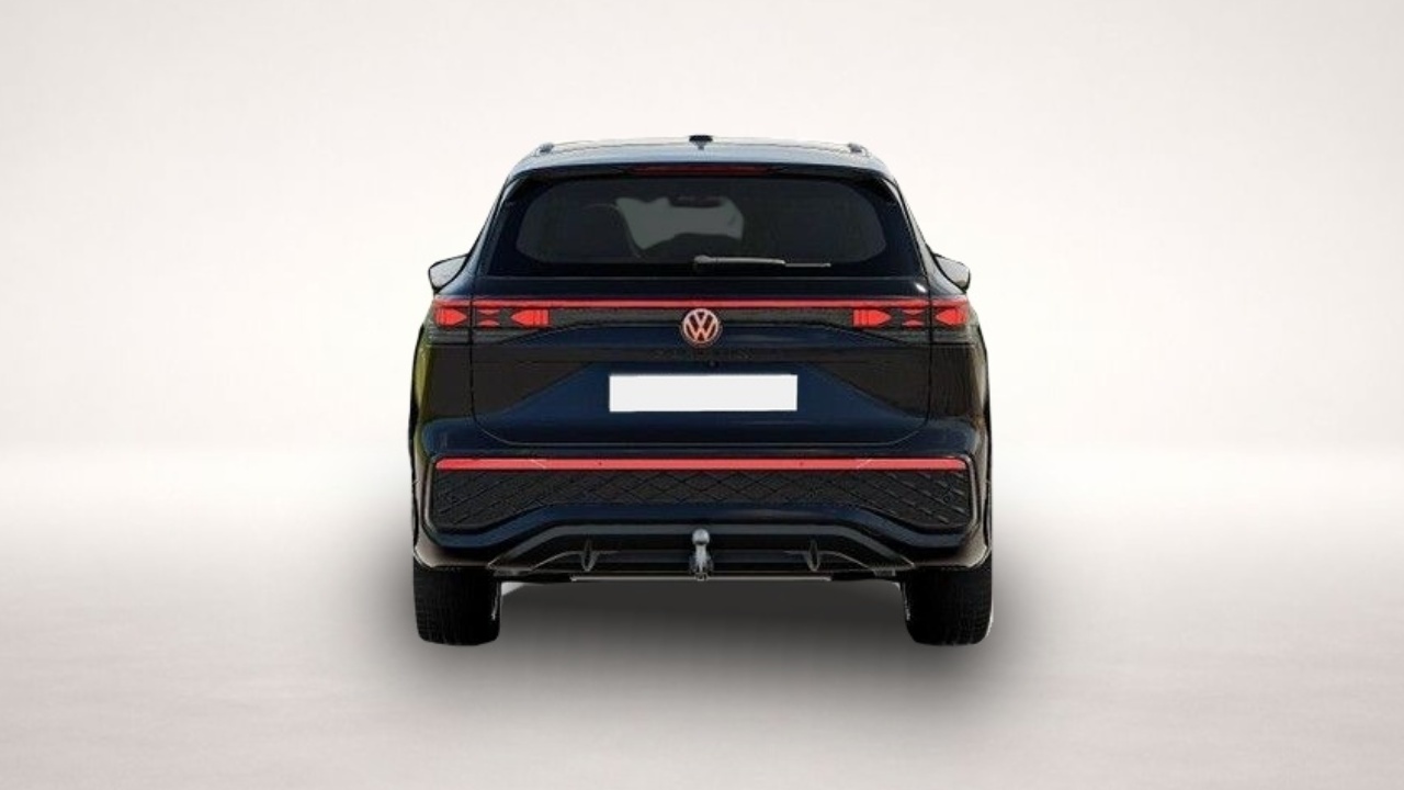 Volkswagen Tayron (10/2025, Benzin)