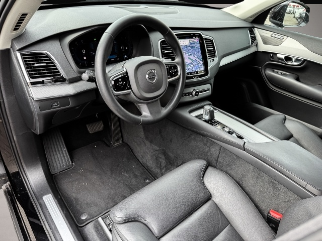 Volvo XC90 (09/2023, Benzin)