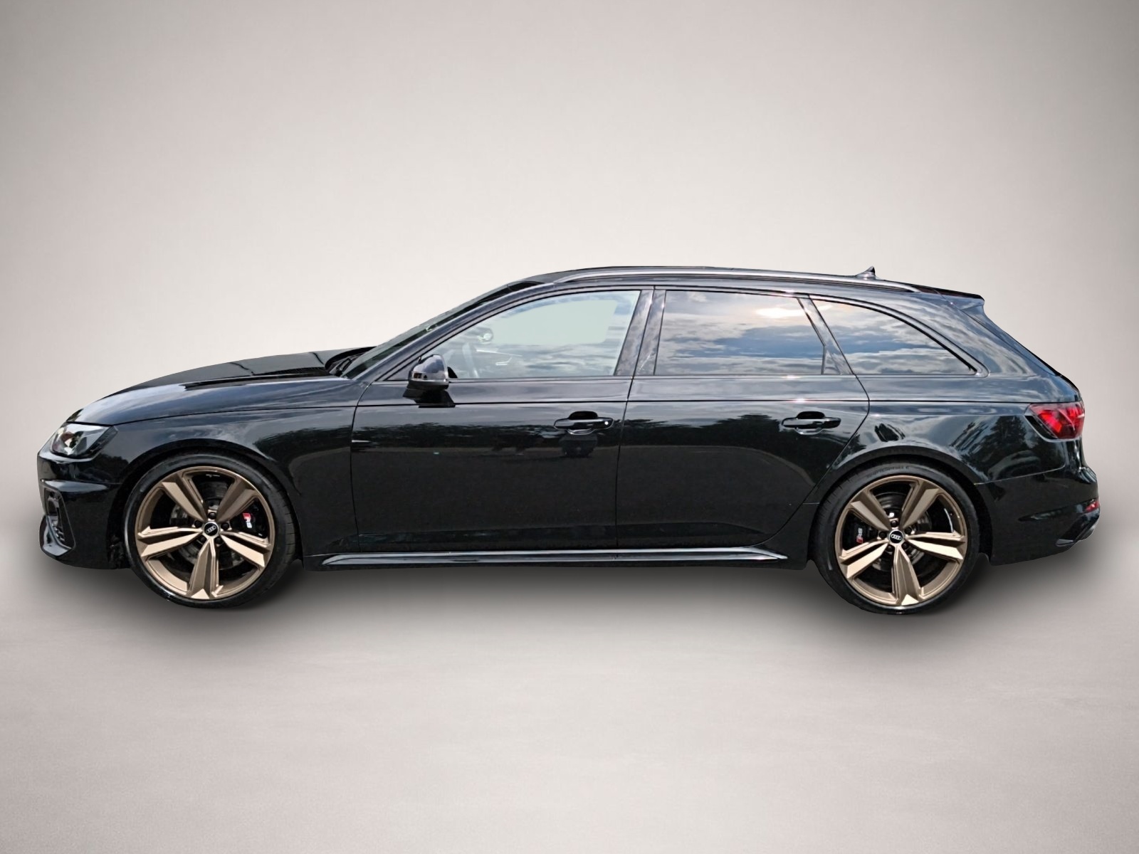 Audi RS4 (05/2023, Benzin)
