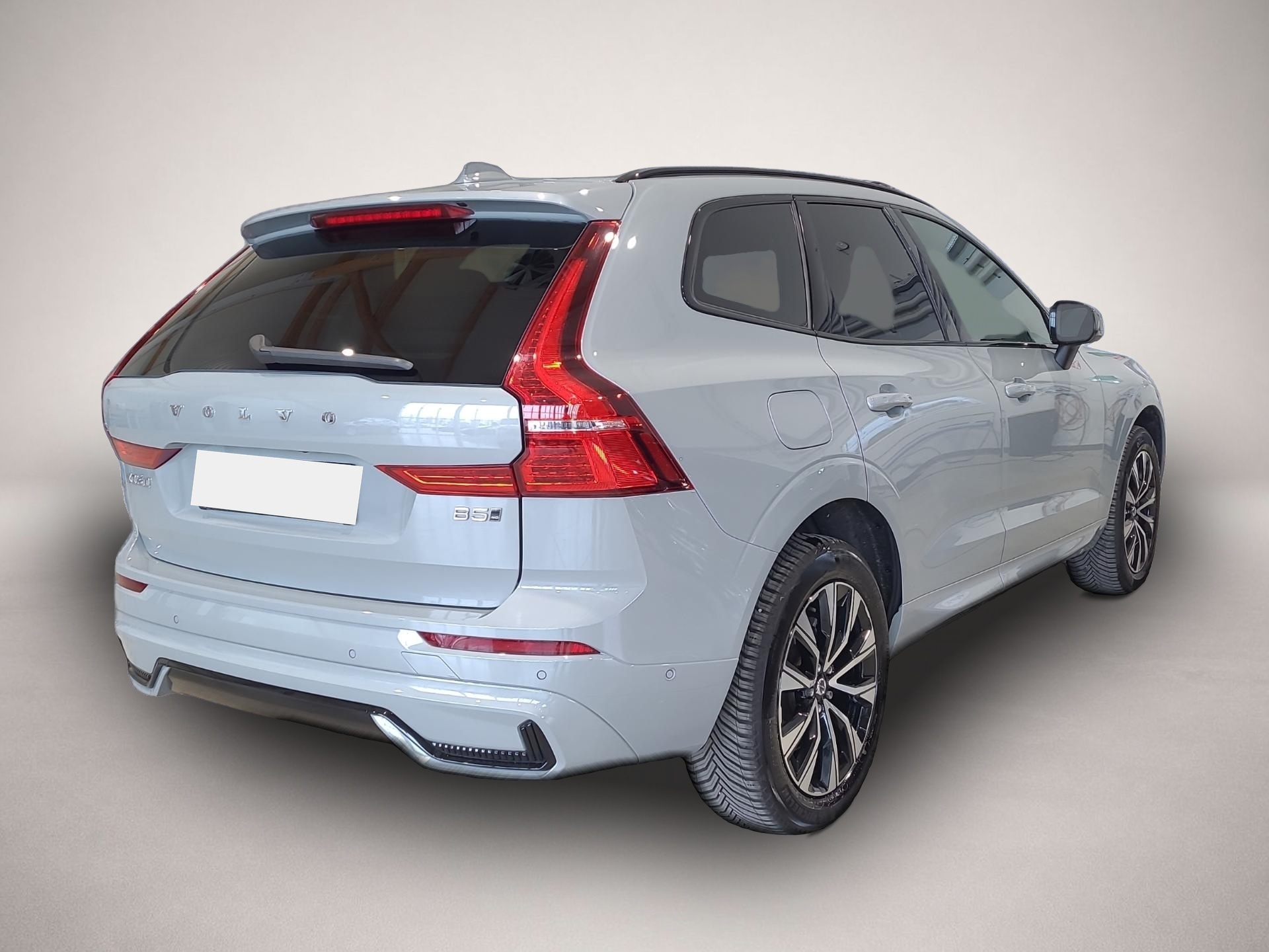 Volvo XC60 (02/2025, Benzin)