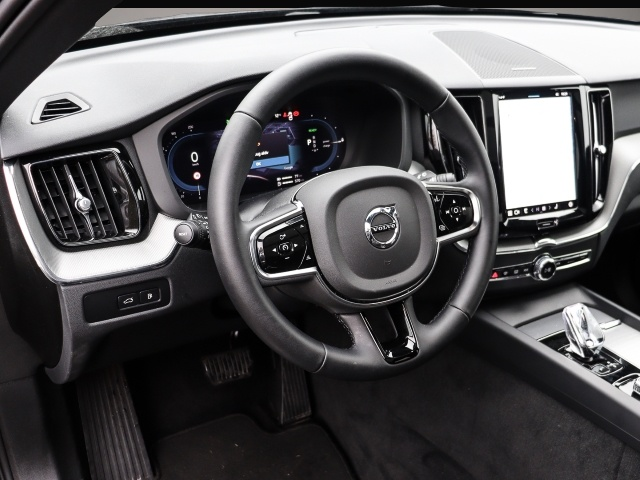 Volvo XC60 (02/2024, Hybrid (Benzin/Elektro))
