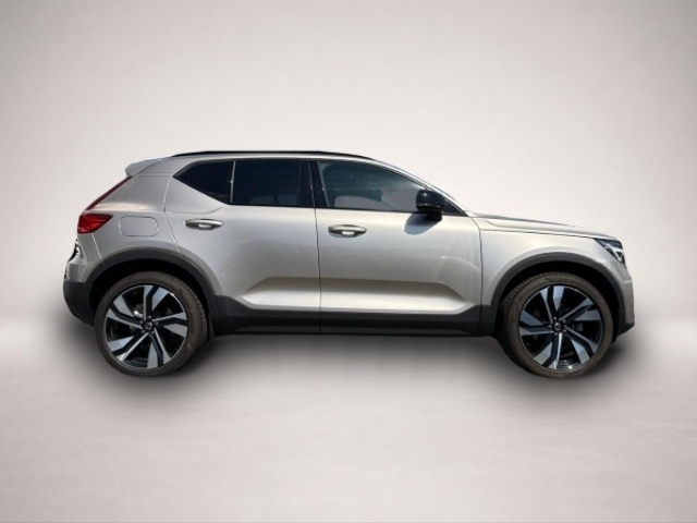Volvo XC40 (05/2023, Benzin)