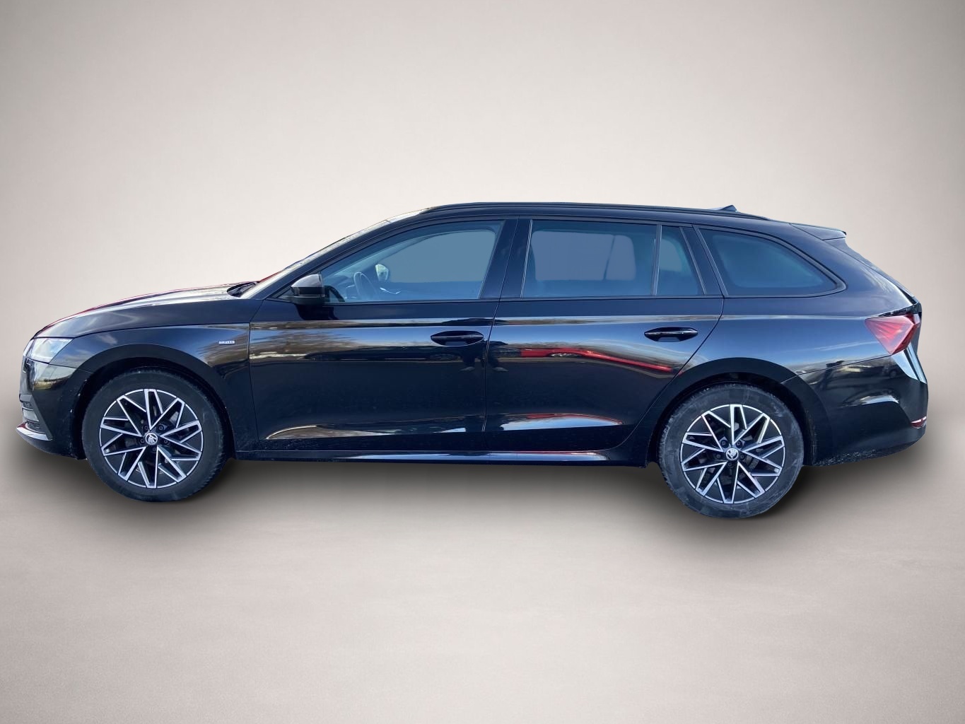 Skoda Octavia (08/2022, )
