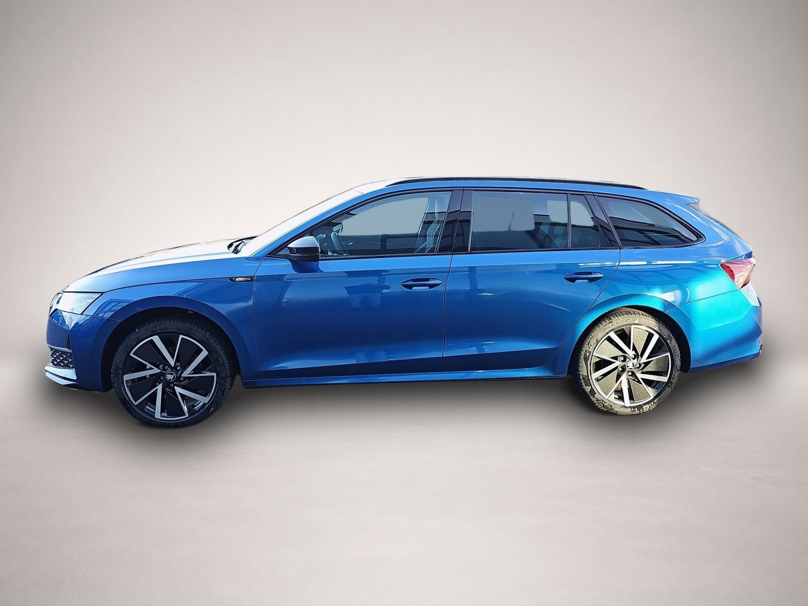 Skoda Octavia (11/2025, Benzin)