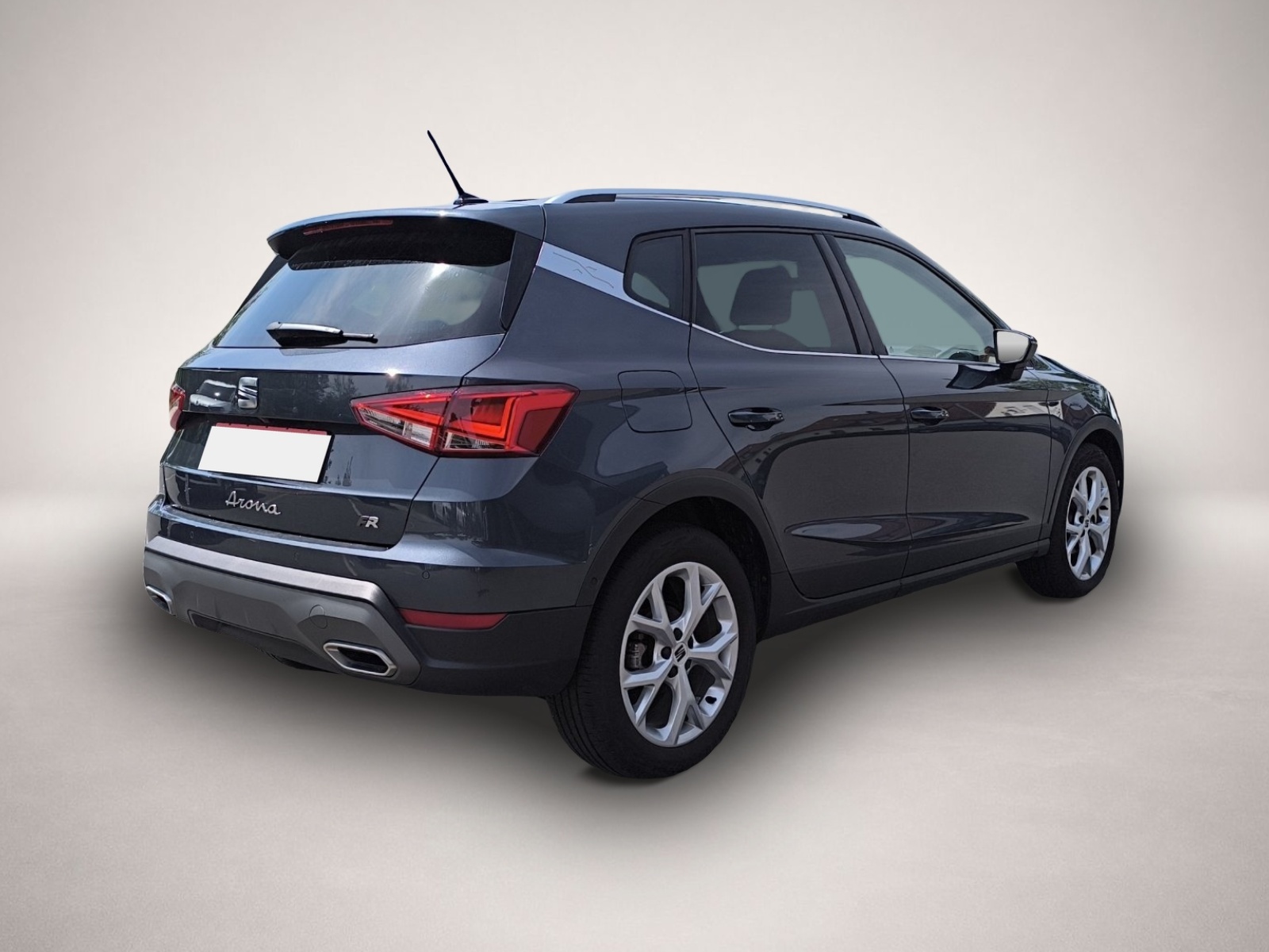 Seat Arona (03/2025, Benzin)