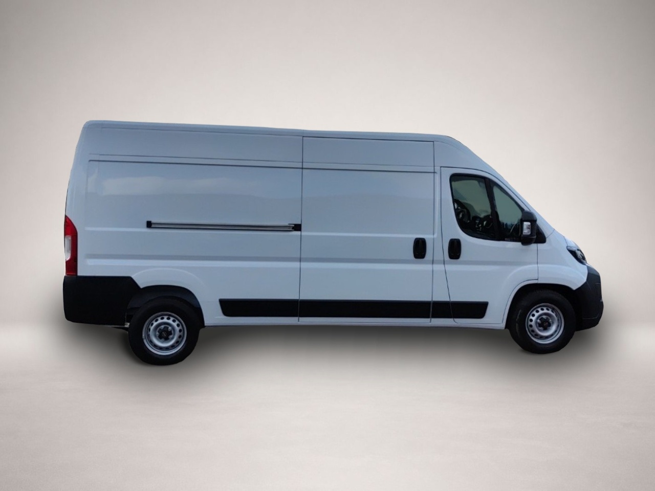 Opel Movano (08/2025, Diesel)