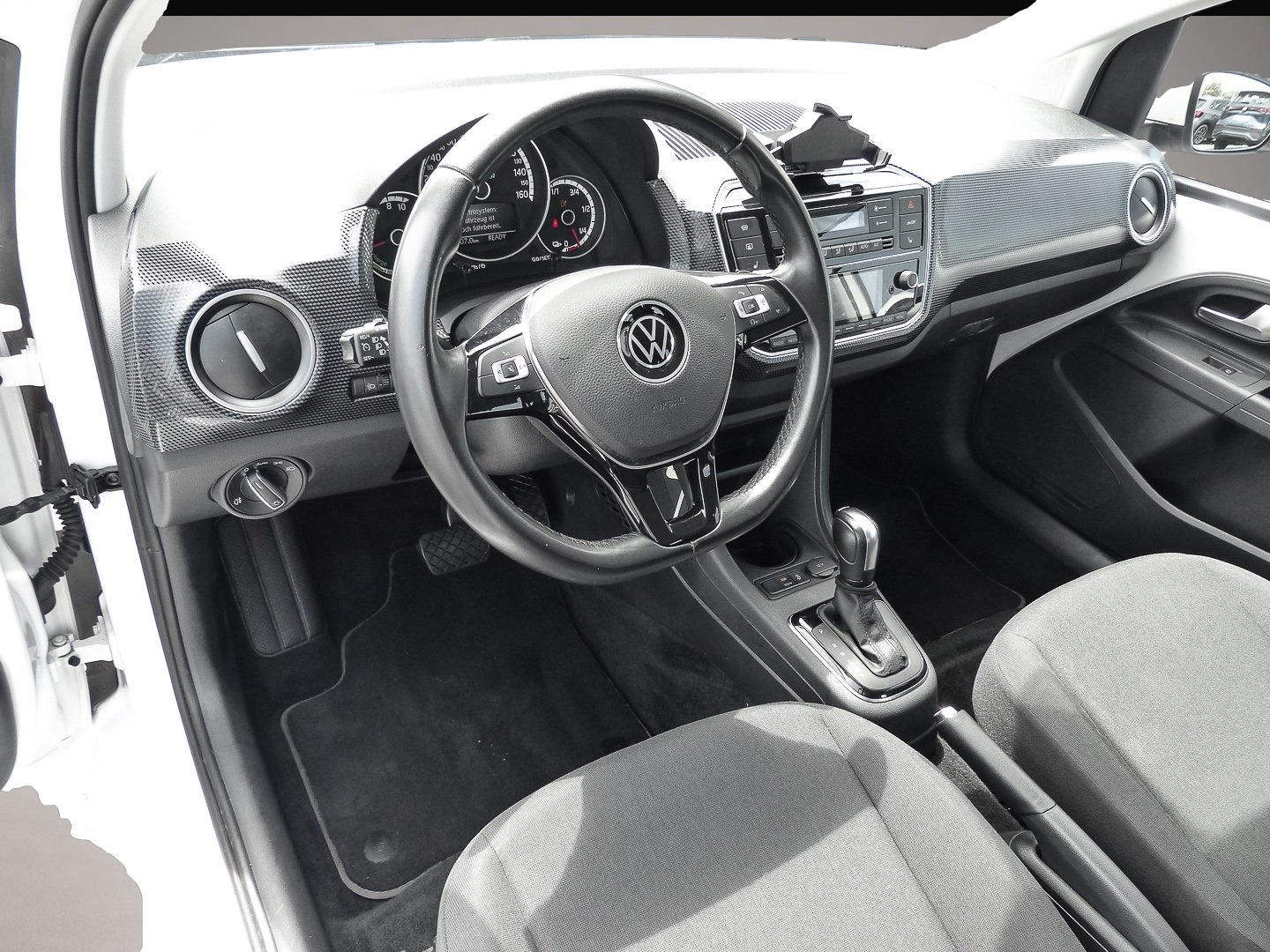 Volkswagen e-up! (06/2021, ELECTRIC)