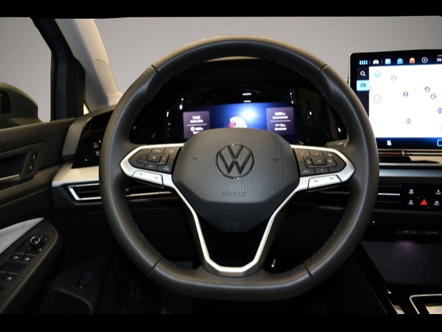 Volkswagen Golf (08/2025, Hybrid (Benzin/Elektro))