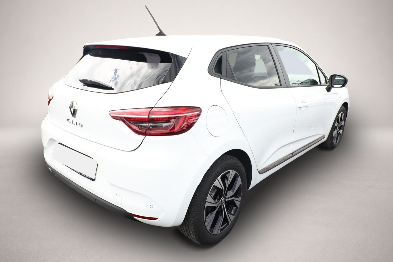 Renault Clio (06/2023, Benzin)