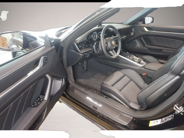 Porsche 911 (01/2024, Benzin)